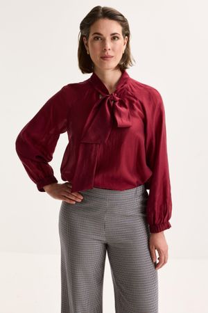 Hemden - A-lijnblouse in lyocell voile met halsstrik