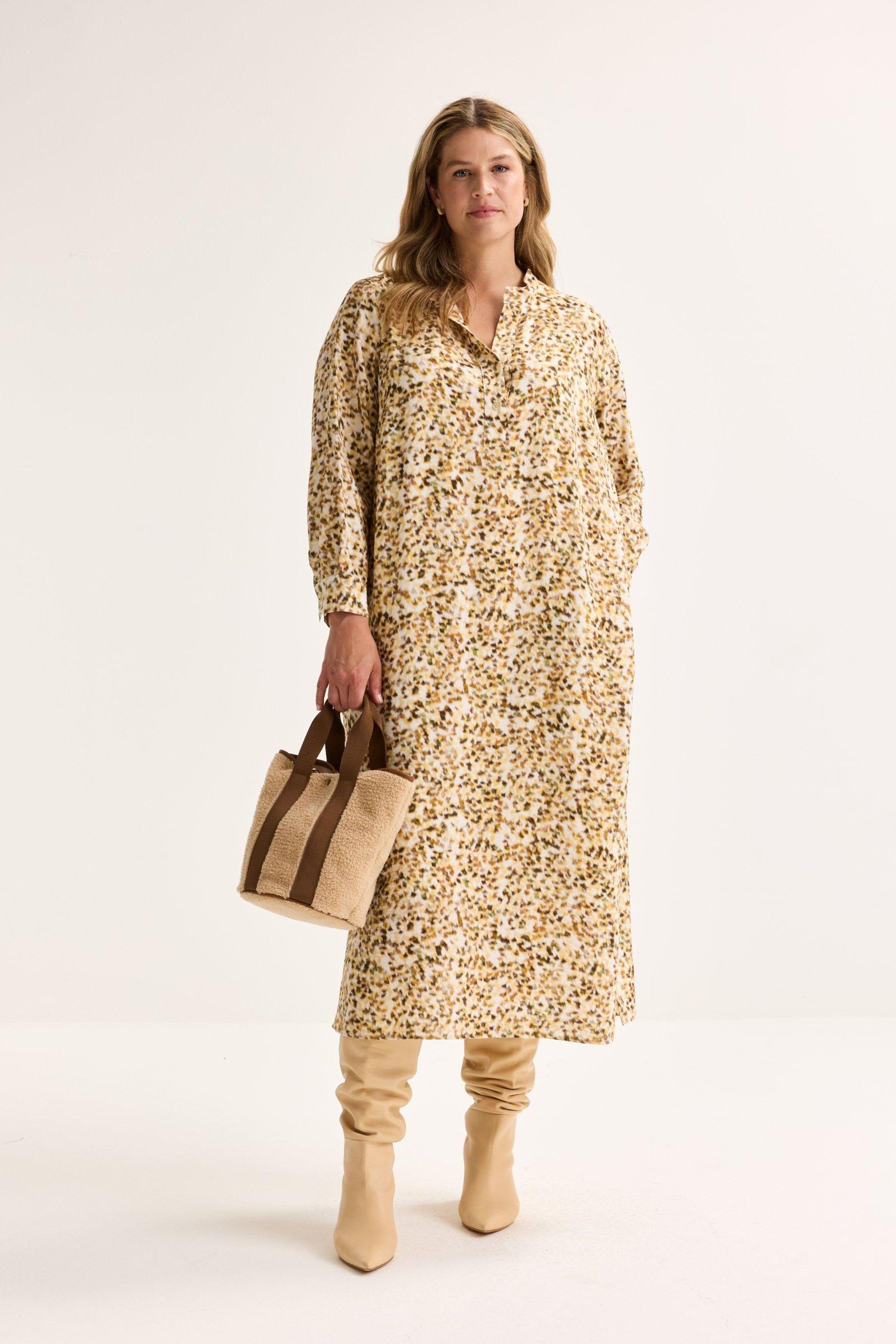 Loose fit midi-jurk met abstracte print - may