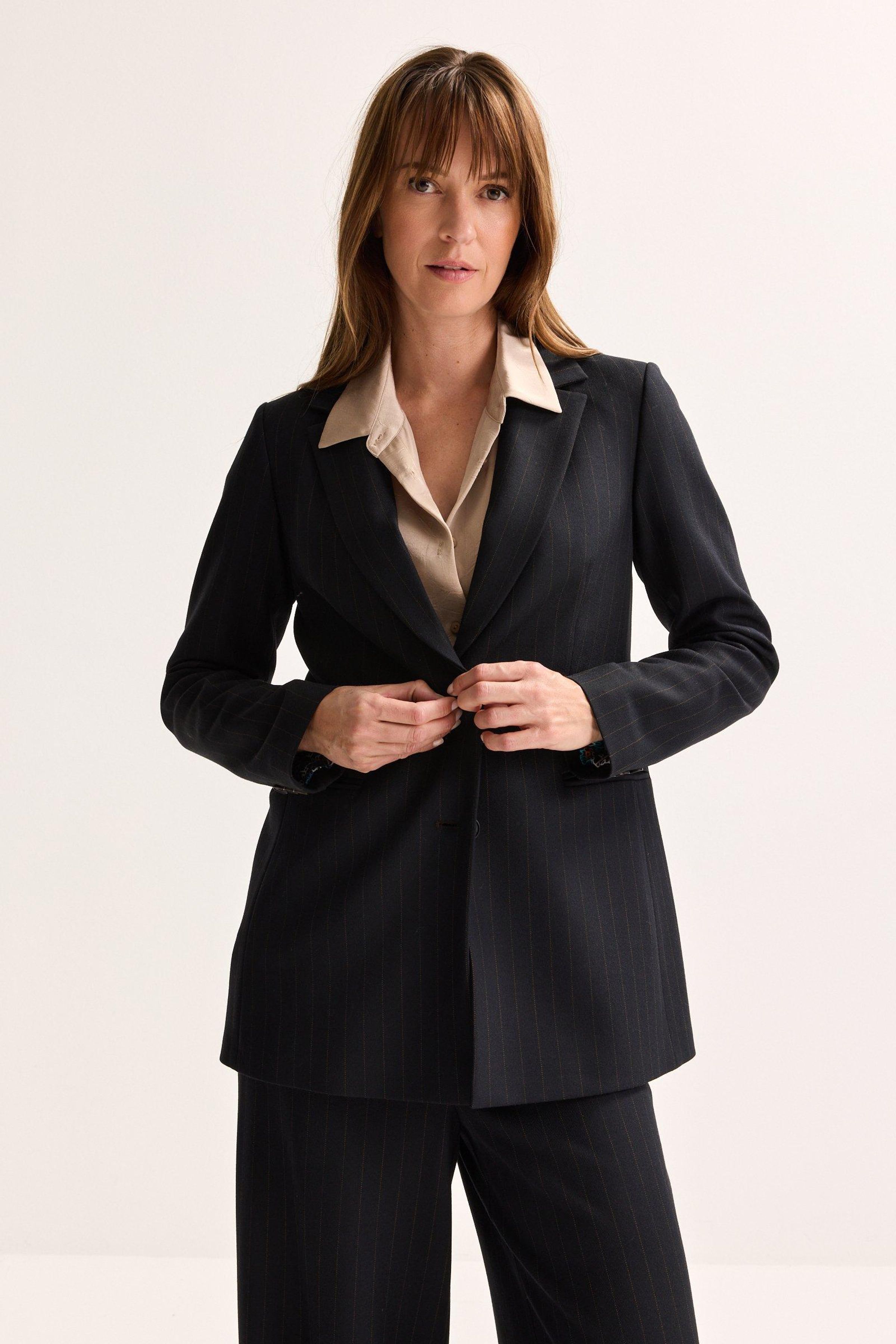 Blazer A Touch of Delphine - may