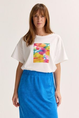 T-shirt avec motif plac&eacute;
