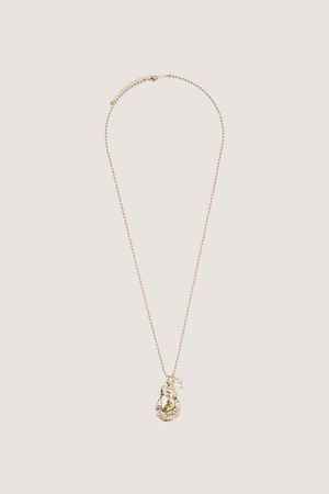 Collier &agrave; pendentif hu&icirc;tre - may