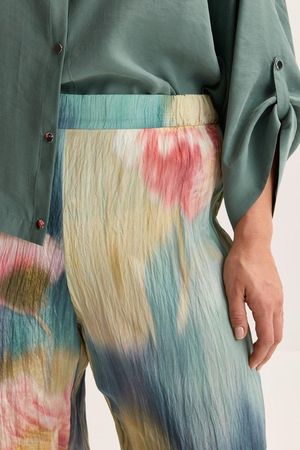 Broeken - Printbroek in crinkle satijn