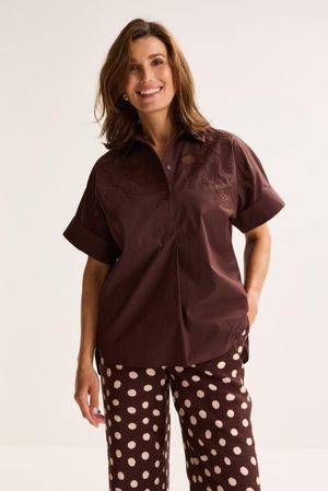 Geborduurde blouse in popeline