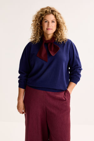 Pulls - Pull fin avec lavalli&egrave;re