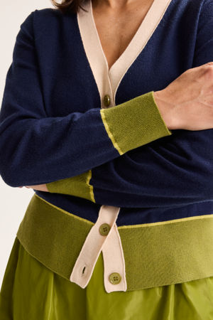 Cardigan - Driekleurige V-hals cardigan