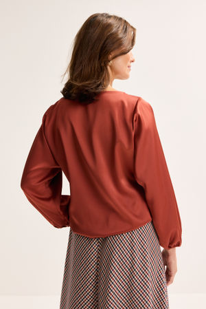 Chemises - Blouse en satin sur &eacute;lastique