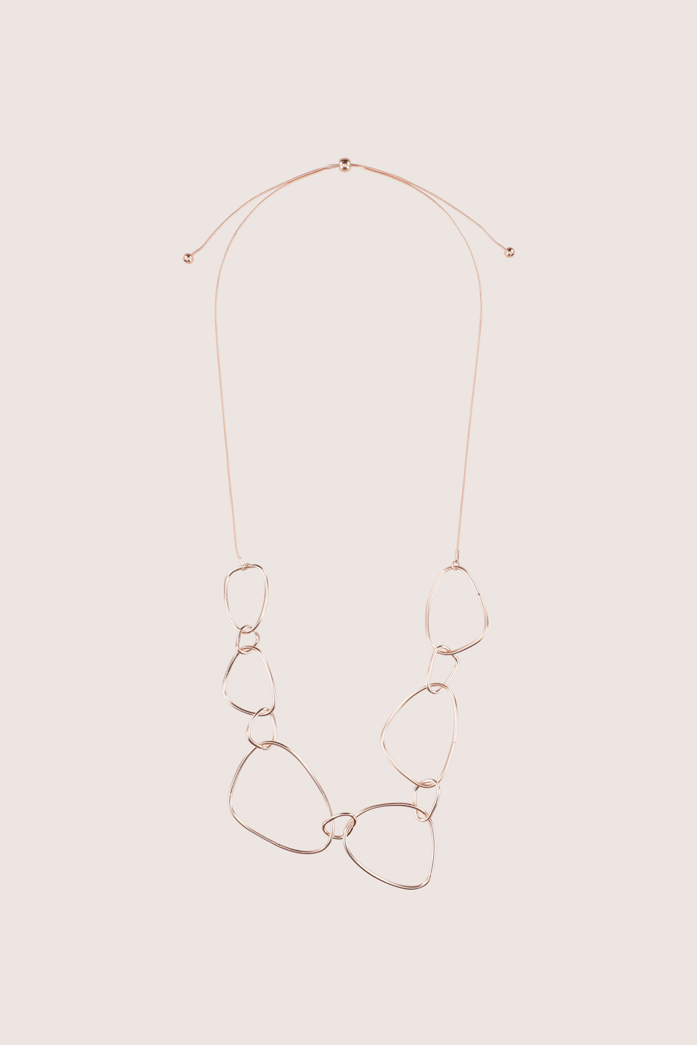 Ketting met onregelmatige schakels - may