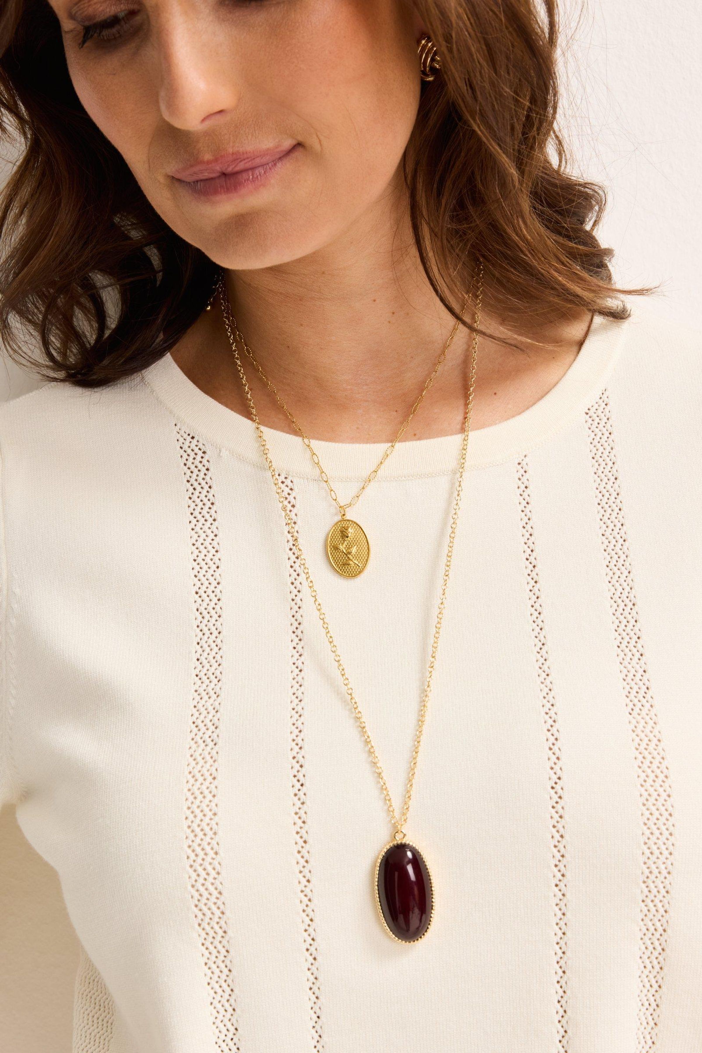 Ketting met ovalen hanger - may