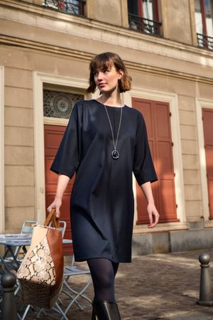 Robes - Robe chauve-souris courte