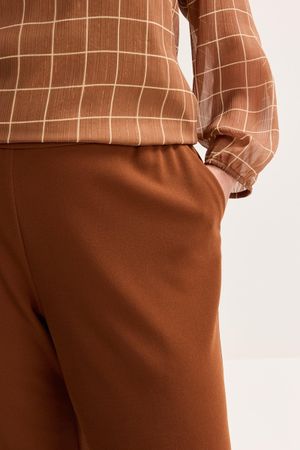 Broeken - Wijde easy care broek op elastiek