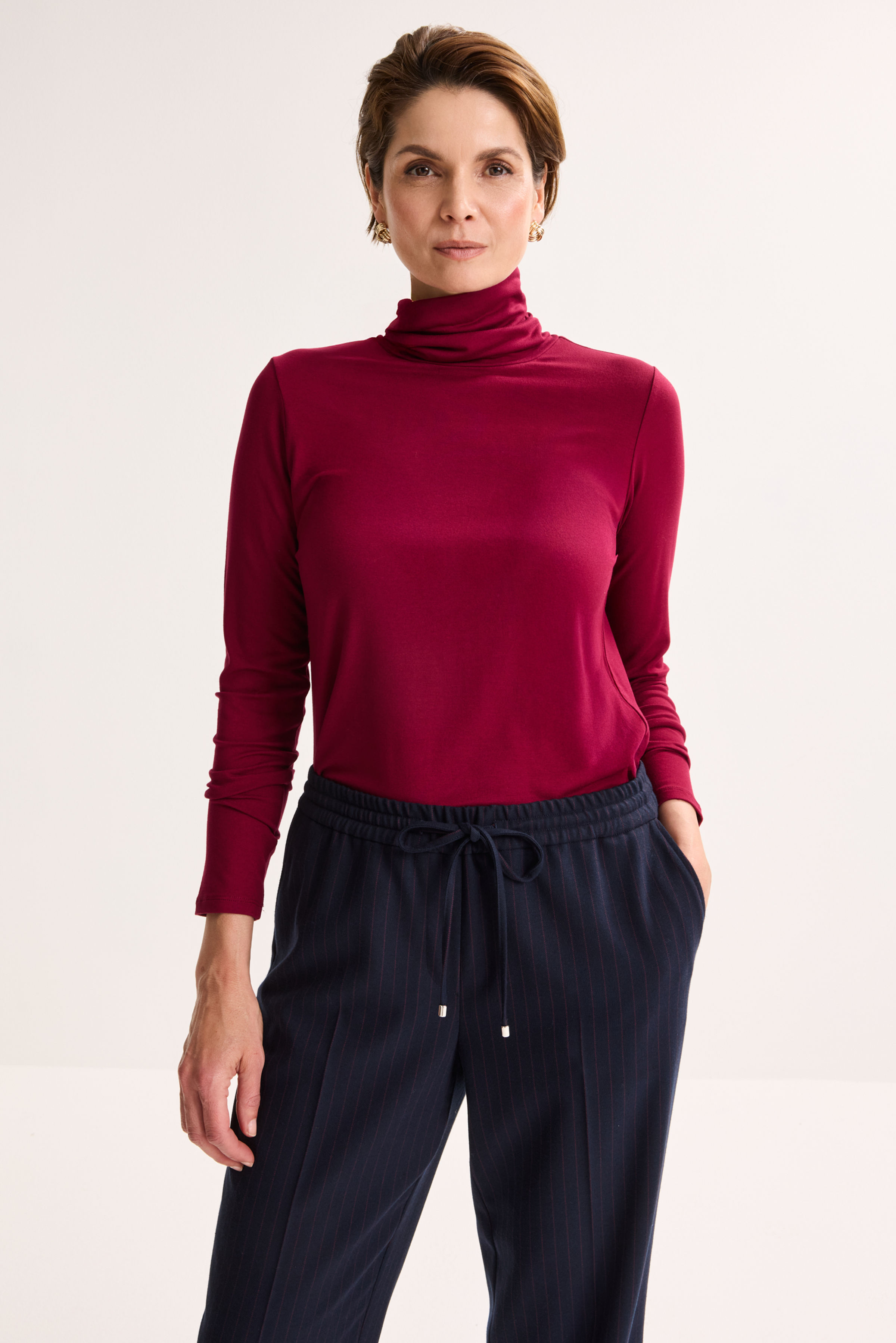 Sous-pull &agrave; col roul&eacute; en jersey mat - may