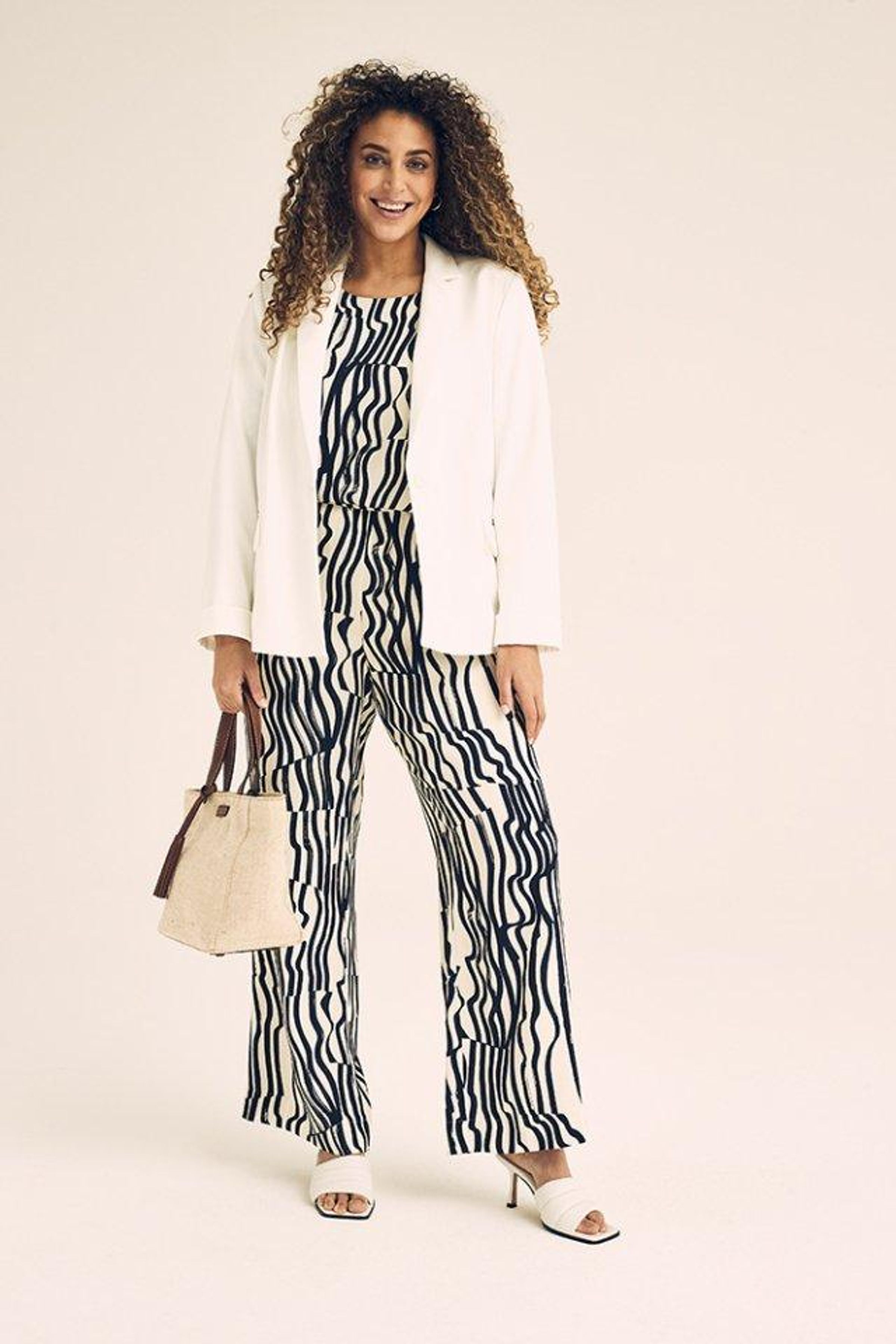 Blurred lines - 